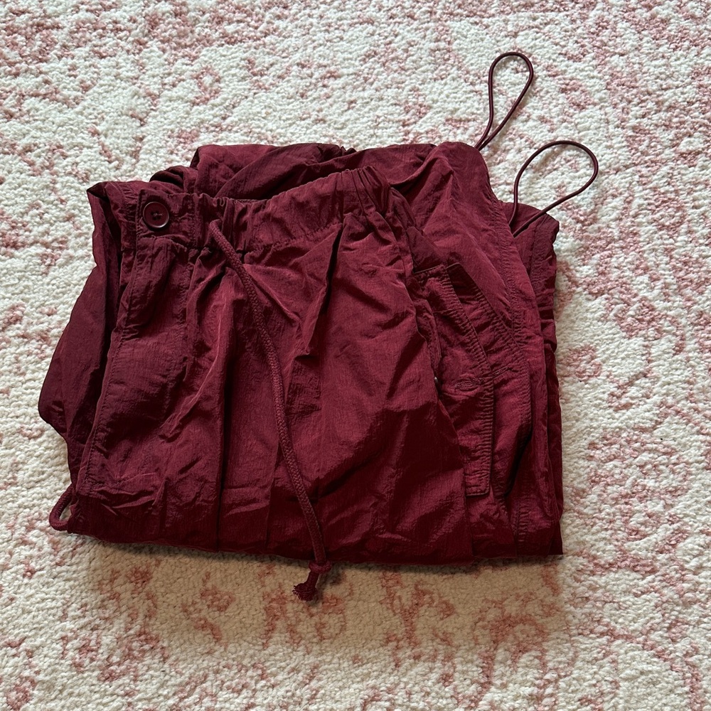 Luxe To Kill Red Drawstring Pants - Picture 3 of 3